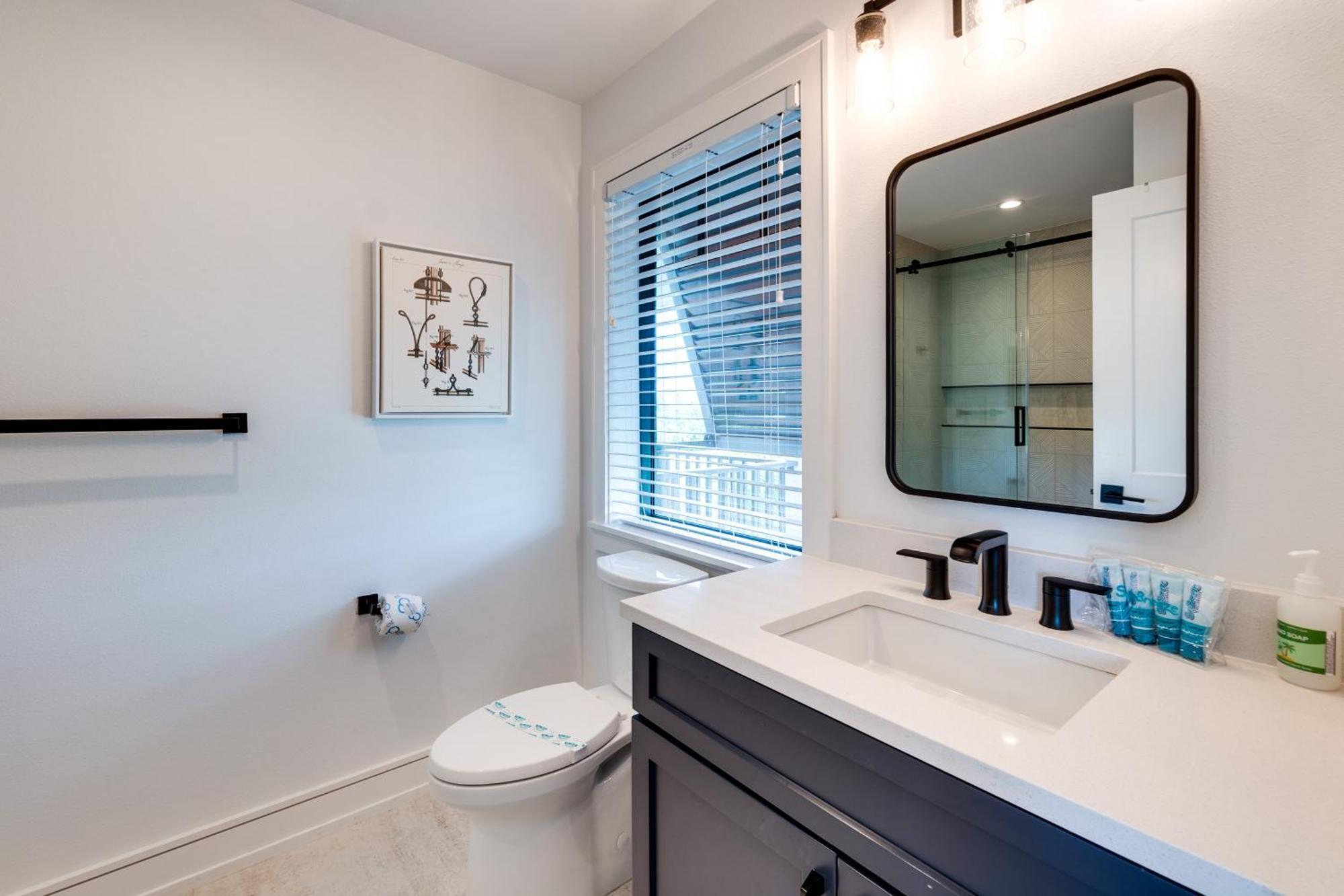 Swanky Bubbles, 9 Beds, 11 Bathrooms, Pet-Friendly With A Rooftop Deck And Steps Away To The Beach! Holmes Beach Buitenkant foto